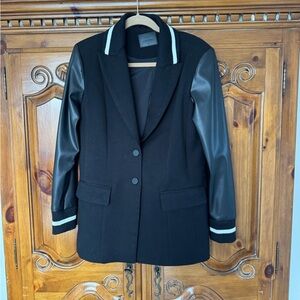 Elegant Black Blazer with Leather Sleeves